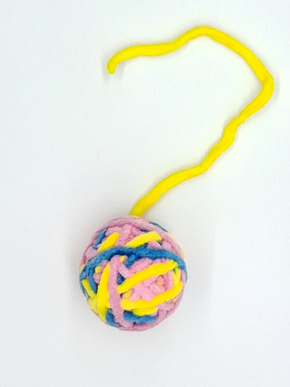 Kitty Cat Yarn Ball (SMALL)
