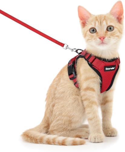 Dooradar Cat Harness and Leash Set, Adjustable and Escape Proof