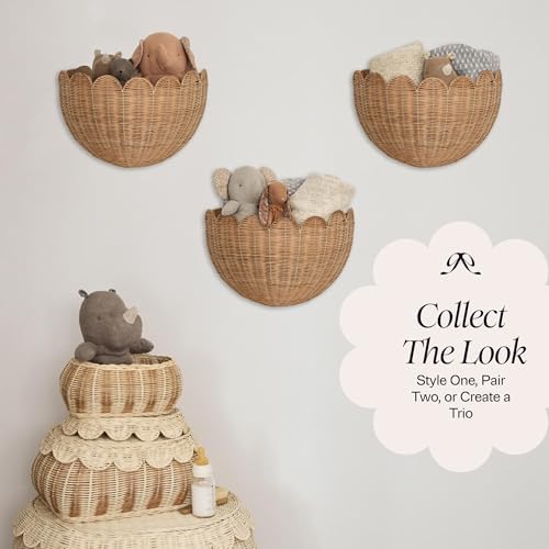 BEBE BASK Scalloped Wicker Wall Basket