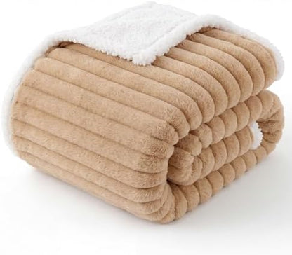 Bedsure ComfyFleece® Waterproof Dog Blankets