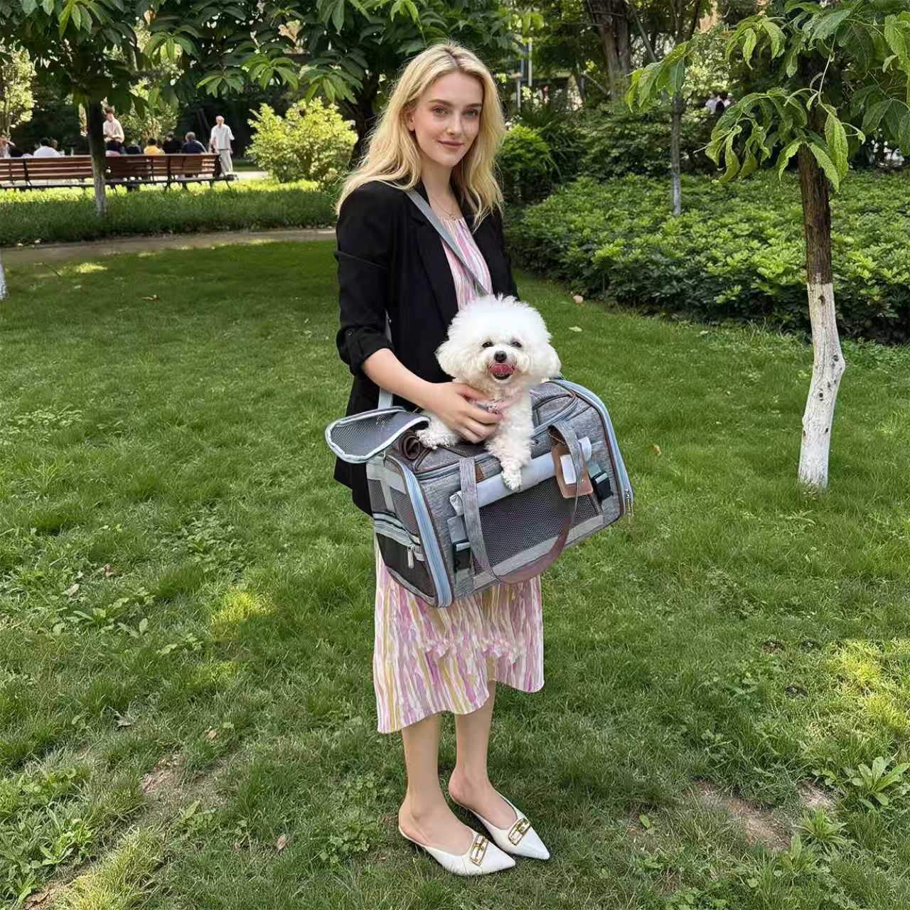Mr. Peanut's Gold Series Mini Size Airline Compliant Expandable Pet Carrier