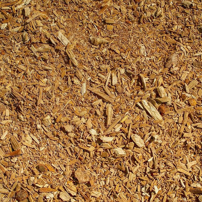 Premium Gold Wood Mulch for Landscaping, Gardens, Lawns, Potting Media, and Potted Plants (0.7 CF - 20 L - 21 QTS)