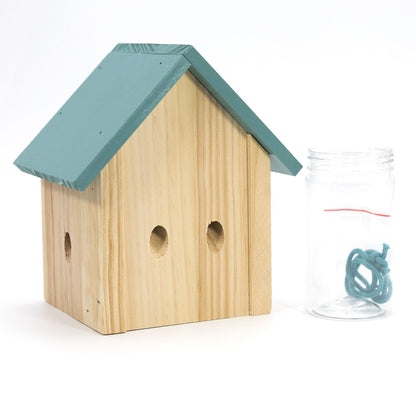 Durable Outdoor Carpenter Bee Trap – Pine Wood, Eco-Friendly, Hanging or Mounting, Multiple Styles