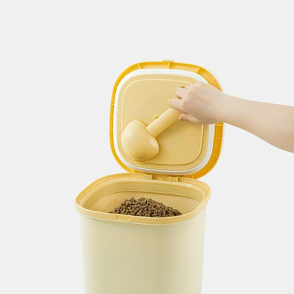 Pet Food Container