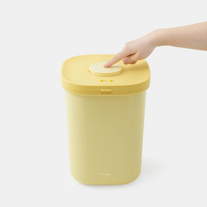 Pet Food Container