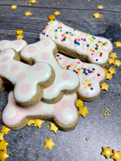 “CAKE & CANDLE™” Gift Set — Certified Lookie-a-Tookie™ Canine Cookies, Birthday Dog Treat Gift 🎂🐾
