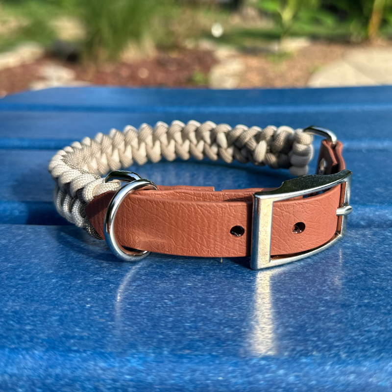 Fishtail Hand Braided Dog Collar in Tan & Cream