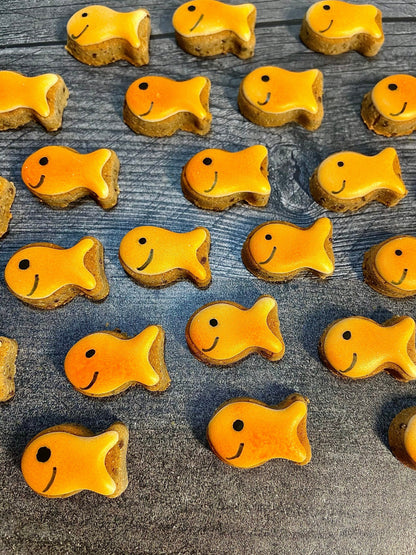 “GO FISH™” Gift Set — Certified Lookie-a-Tookie™ Canine Cookies, Bite-Size Dog Treats 🎣🐾