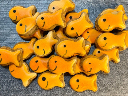 “GO FISH™” Gift Set — Certified Lookie-a-Tookie™ Canine Cookies, Bite-Size Dog Treats 🎣🐾