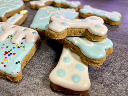 “CAKE & CANDLE™” Gift Set — Certified Lookie-a-Tookie™ Canine Cookies, Birthday Dog Treat Gift 🎂🐾