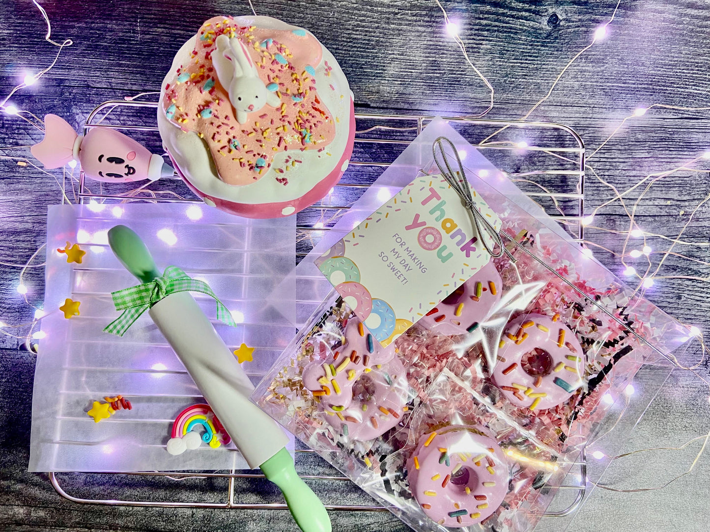SWEET DONUT DAY™ Gift Box Set — Lookie-a-Tookie™ Donut Dog Treats w/ Tag