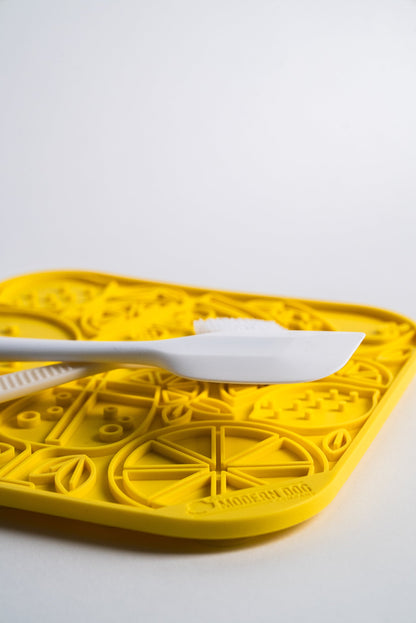 The Modern Dog Co. - Limoncello Lick Mat