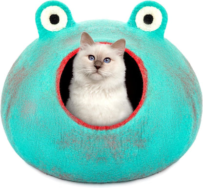 Merino Wool Cat Cave – Handmade Hideaway, 20 Styles