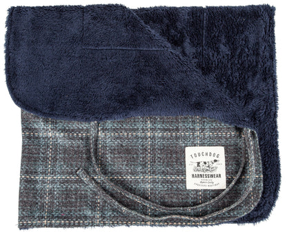 Touchdog ® 2-In-1 Windowpane Plaid Matching Dog Jacket and Reversible Dog Mat